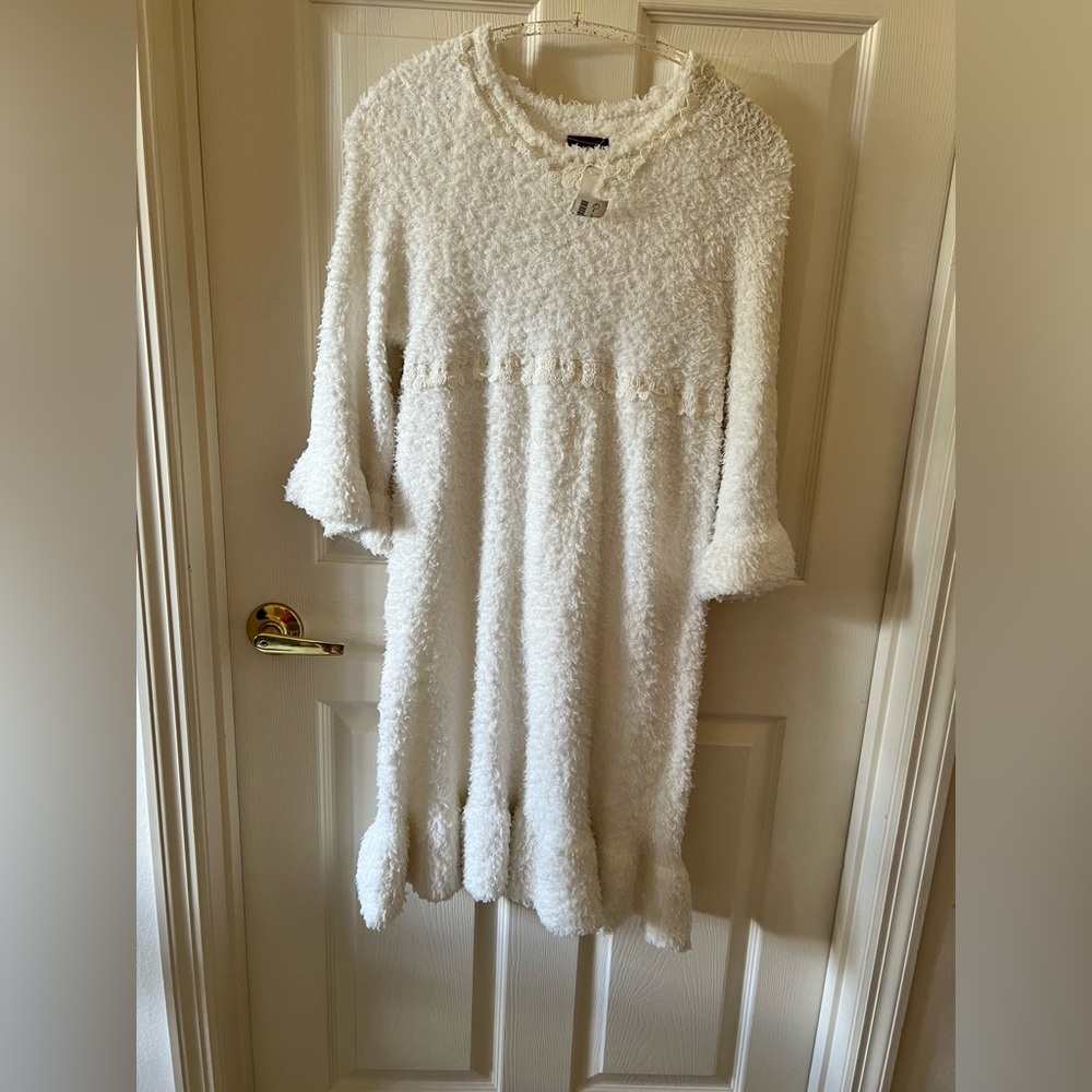 POL White Ivory Flare Sleeve Cozy Stretchy Dress Med EUC